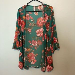 NWOT Women’s Kimono